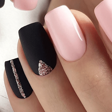 diseño uña negra con rosado