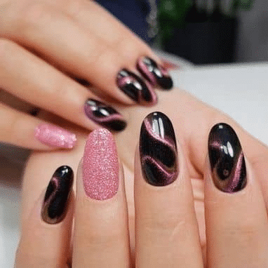 estilo uñas negra con rosado