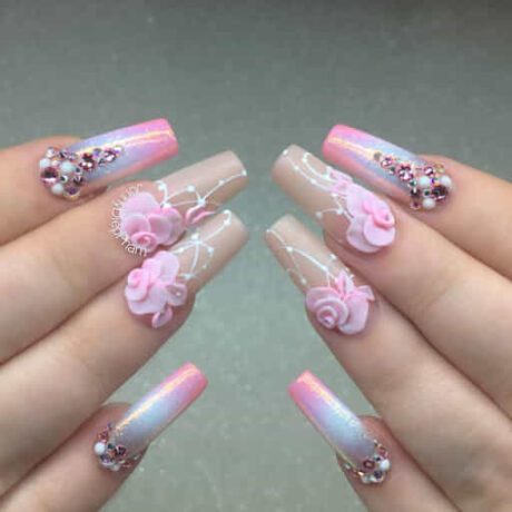 diseño de uñas con flores 3d 3