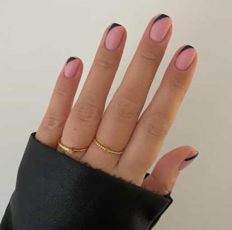 diseño de uñas cortas elegantes