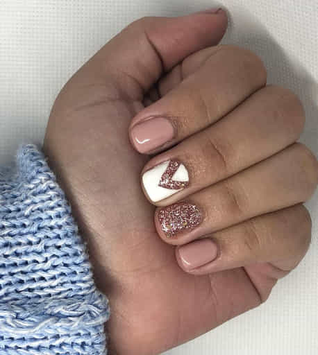 diseño de uñas cortas - uñas semipermanentes en bogota