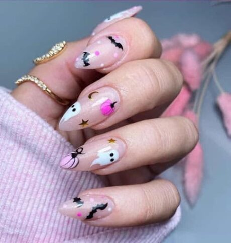 Uñas con fantasmas 4