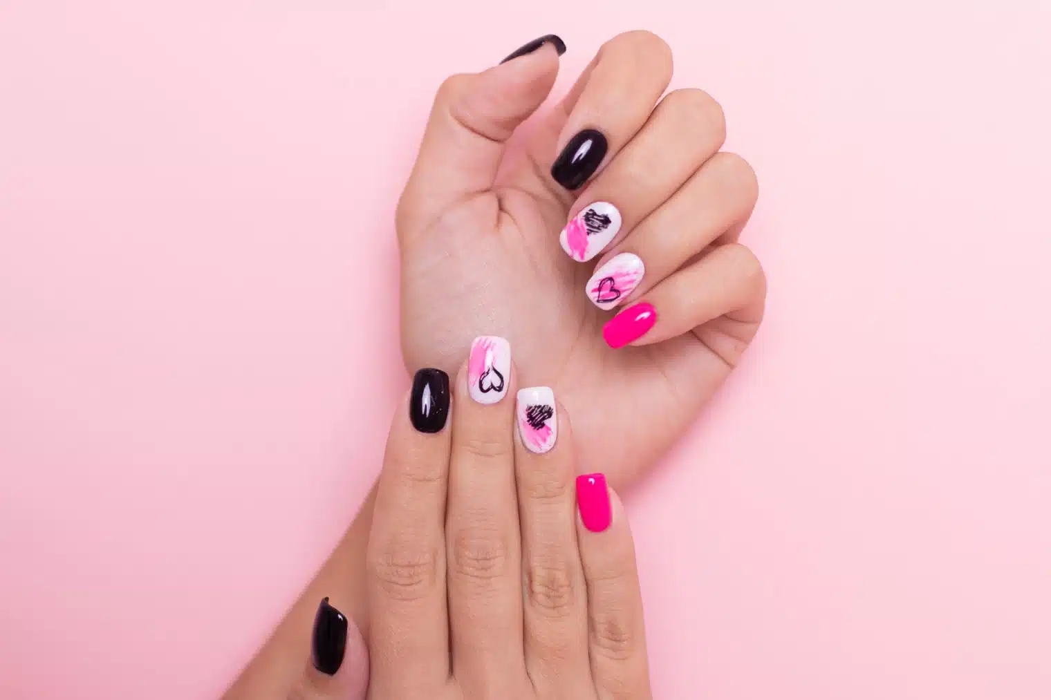 Uñas a domicilio en Cali