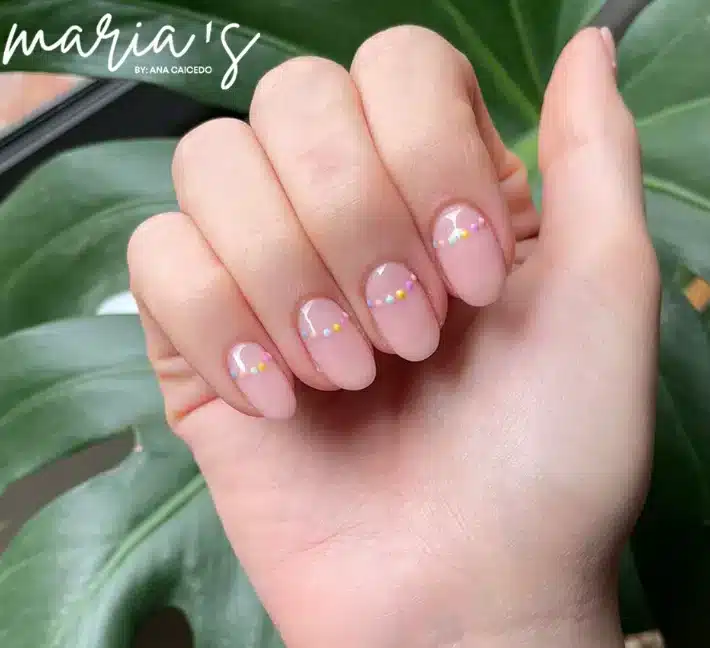 Uñas acrílicas diseños elegantes​