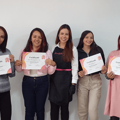 curso de uñas acrilicas Medellin