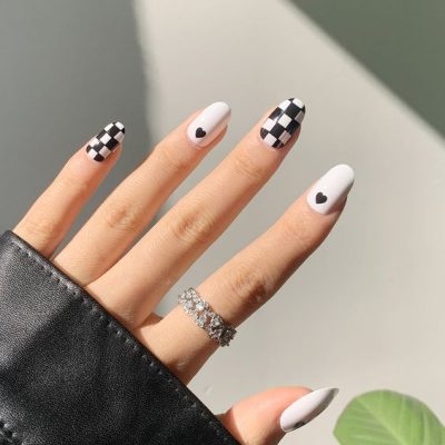 uñas blanco y negro sencillas12