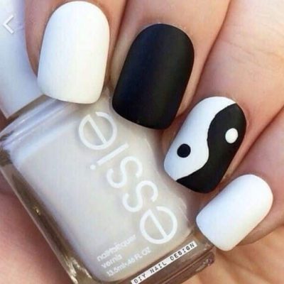 uñas blanco y negro sencillas4